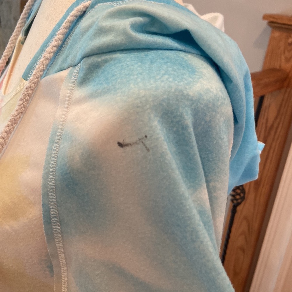 Boutique! Sweatshirt! S! - Picture 4 of 6